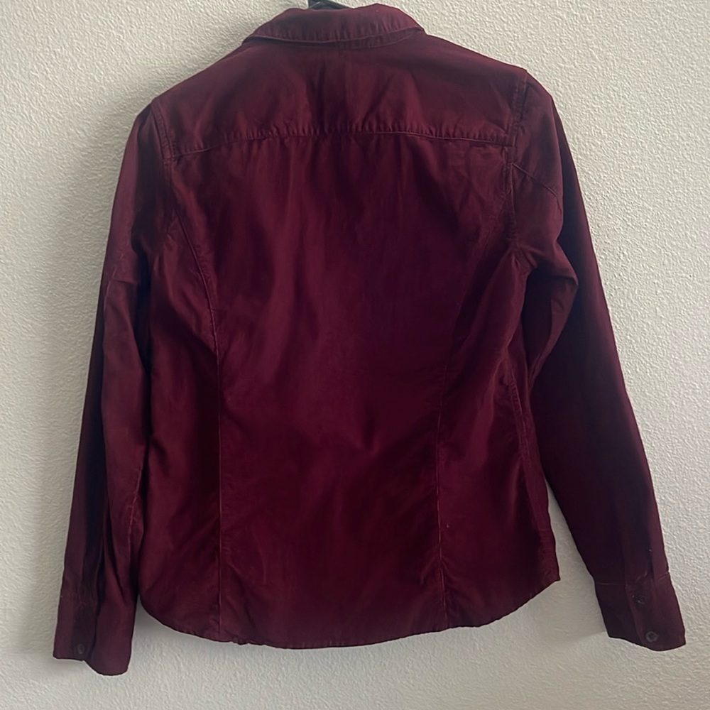 Eddie Bauer Burgundy Corduroy Button Down Shirt - Picture 4 of 4